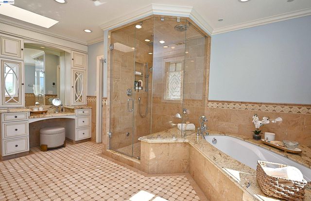 16 Ardendale Ct, Alamo, CA 94507