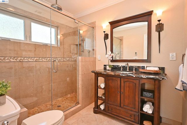 16 Ardendale Ct, Alamo, CA 94507