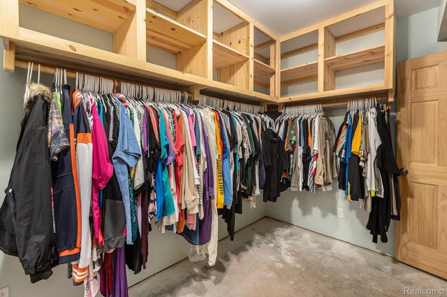 2446 Spayde Road, Charlevoix, MI 49720