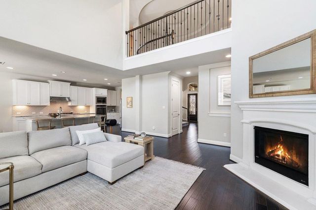 15504 Cabrillo WAY, Austin, TX 78738