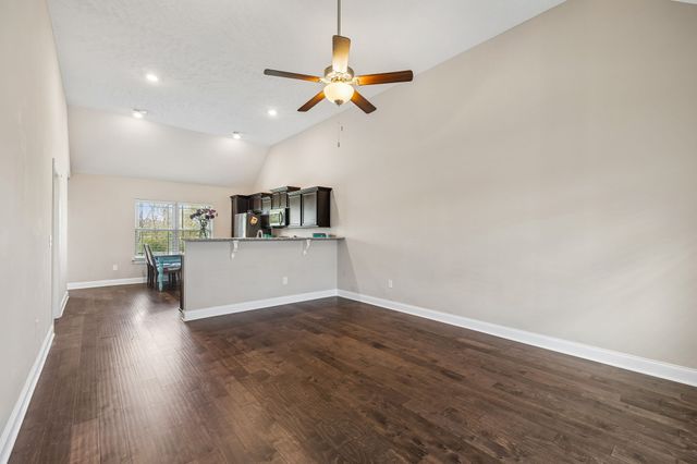 5444 Marisack Ct, Christiana, TN 37037
