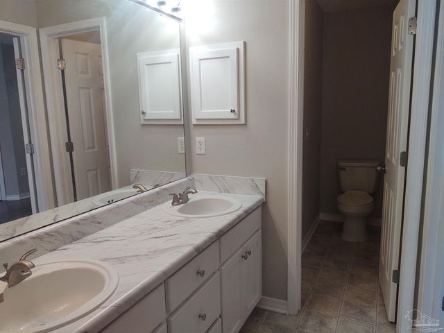 6351 Cottage Woods Dr, Milton, FL 32570