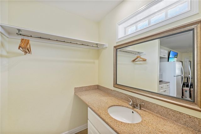 1926 On The Beach Dr 434, Port Aransas, TX 78373