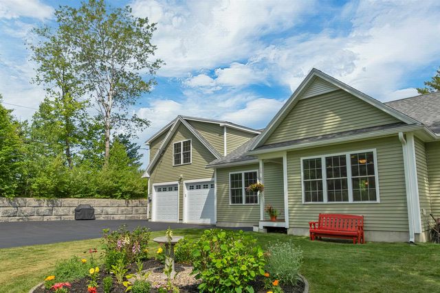 16 Palm Lane, Alton, NH 03809