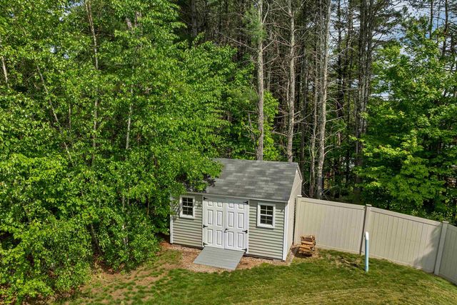 16 Palm Lane, Alton, NH 03809
