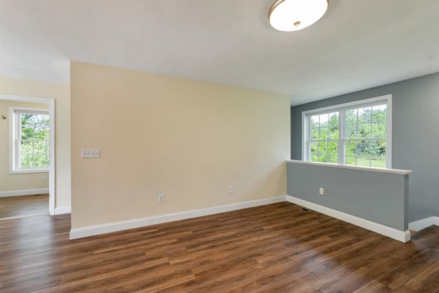 16 Palm Lane, Alton, NH 03809