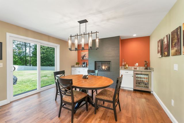16 Palm Lane, Alton, NH 03809