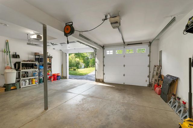 16 Palm Lane, Alton, NH 03809