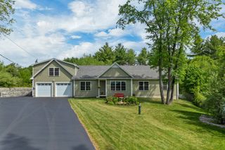 16 Palm Lane, Alton, NH 03809