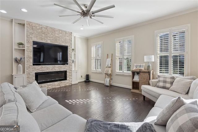 815 Paden Street, Woodstock, GA 30188