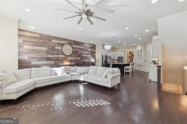 815 Paden Street, Woodstock, GA 30188