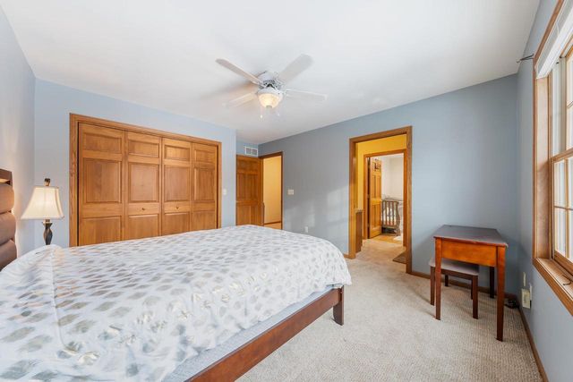 2985 PINE RIDGE ROAD, Oshkosh, WI 54904