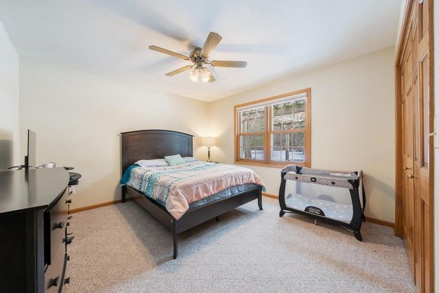 2985 PINE RIDGE ROAD, Oshkosh, WI 54904