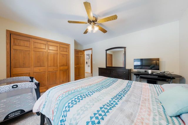 2985 PINE RIDGE ROAD, Oshkosh, WI 54904