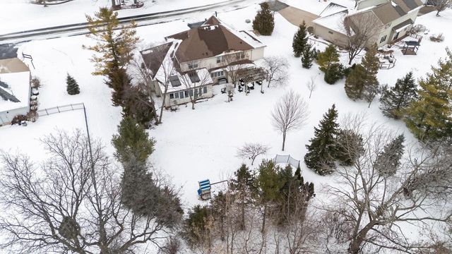 2985 PINE RIDGE ROAD, Oshkosh, WI 54904