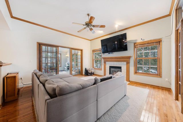 2985 PINE RIDGE ROAD, Oshkosh, WI 54904