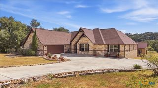 545 Mystic Shores Boulevard, Spring Branch, TX 78070