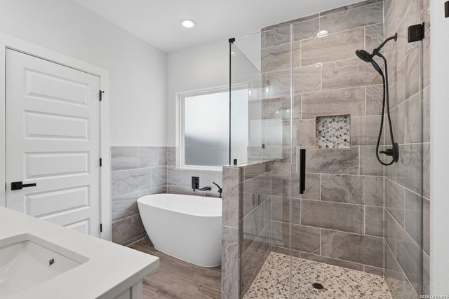 1418 Cedar Grove Trail, Spring Branch, TX 78070