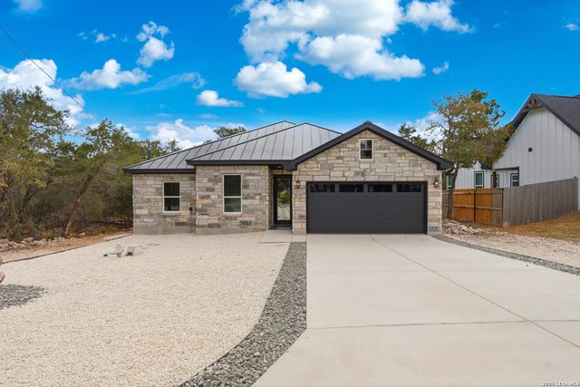 1418 Cedar Grove Trail, Spring Branch, TX 78070