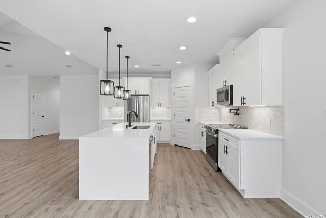 1418 Cedar Grove Trail, Spring Branch, TX 78070