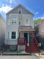 8834 S Exchange Avenue, Chicago, IL 60617
