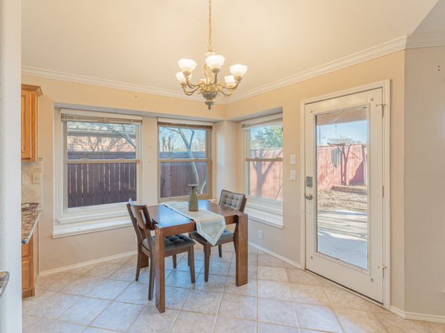 1624 Knoll Ridge Circle, Corinth, TX 76210