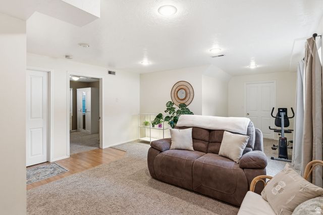 1101 E OLD DAIRY RD, Sandy, UT 84094