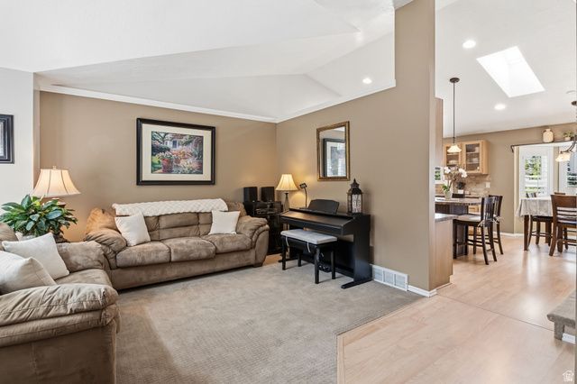1101 E OLD DAIRY RD, Sandy, UT 84094