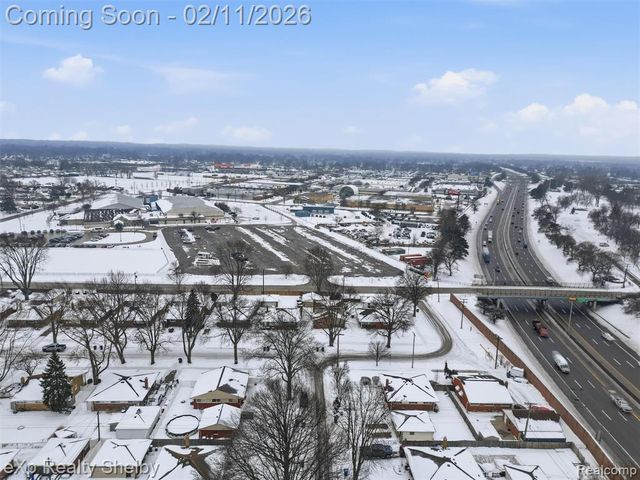 19913 Blackburn Street, Saint Clair Shores, MI 48080