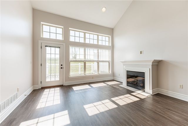 7139 Challenger Circle, Victor, NY 14564