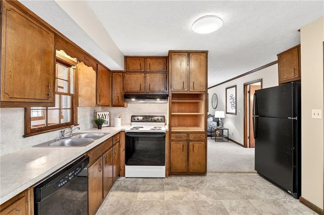 4444 Bending River SW Trail, Lilburn, GA 30047