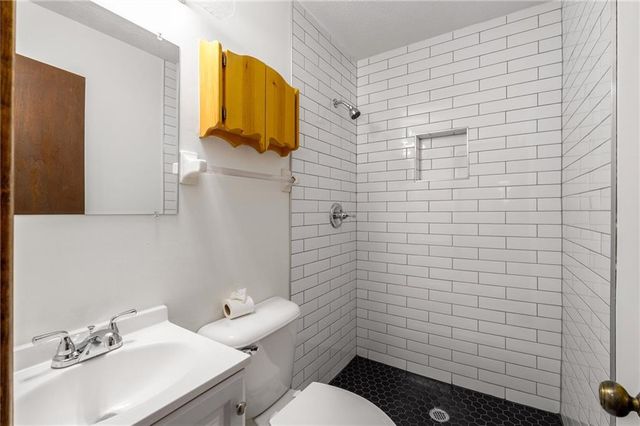 4444 Bending River SW Trail, Lilburn, GA 30047