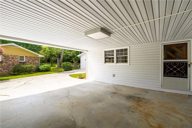 4444 Bending River SW Trail, Lilburn, GA 30047