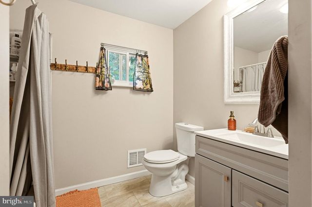 209 S ATLANTIC AVE, Waterford Works, NJ 08089