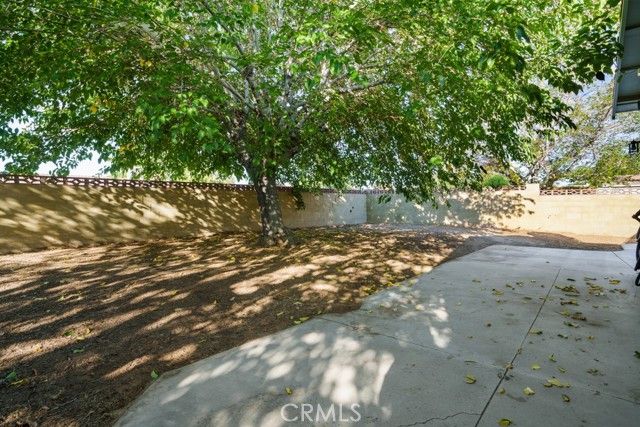 2235 W Avenue K14, Lancaster, CA 93536