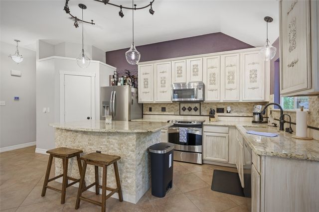 843 Yellow Tavern Court, Grand Prairie, TX 75052