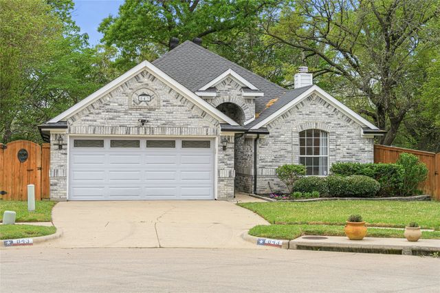 843 Yellow Tavern Court, Grand Prairie, TX 75052