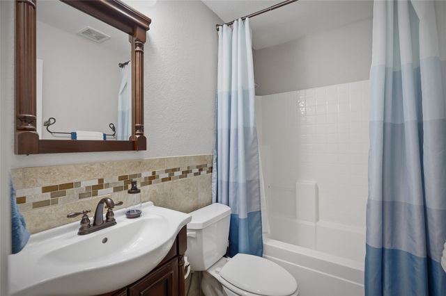 843 Yellow Tavern Court, Grand Prairie, TX 75052