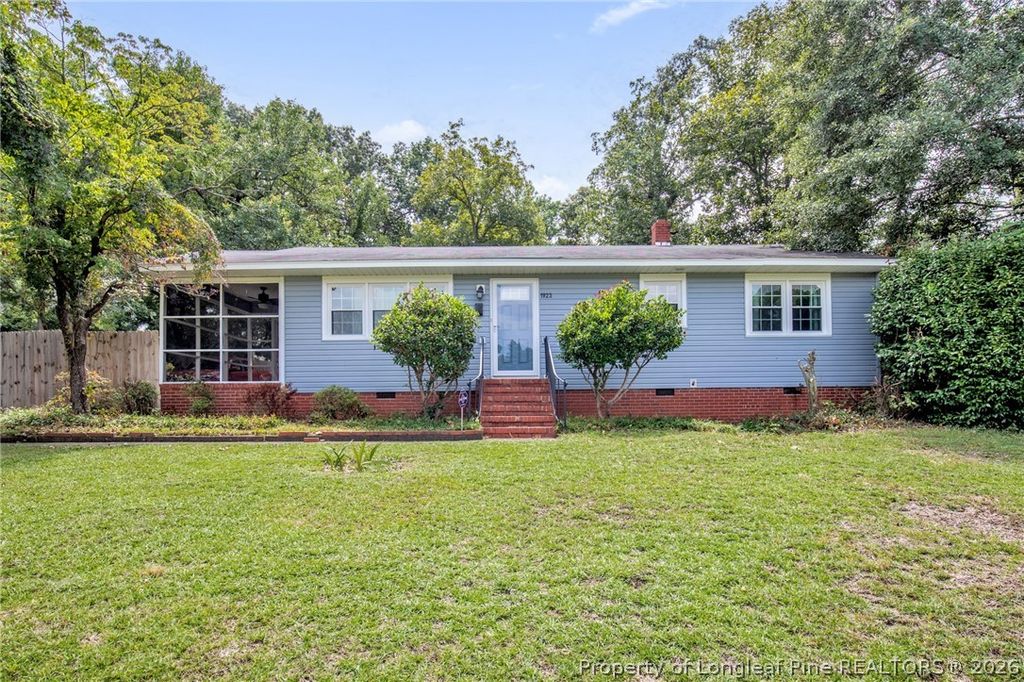 1923 McGougan Road, Fayetteville, NC 28303 — exterior