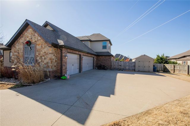 2803 SW Aster Way, Bentonville, AR 72713