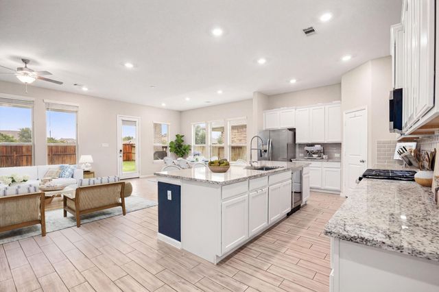 9722 Dancing Grass Drive, Richmond, TX 77406