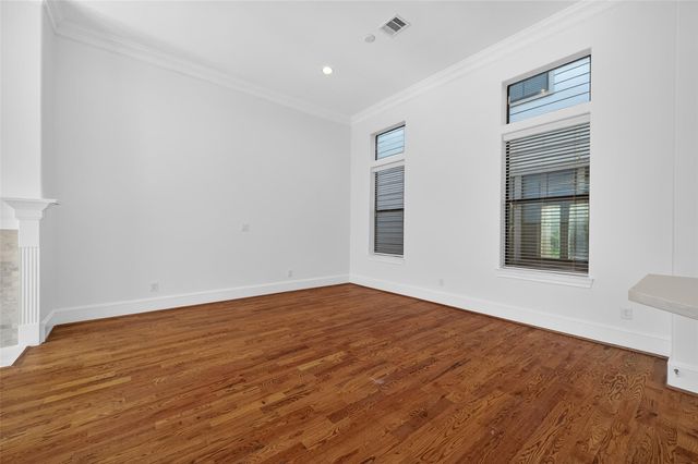 2506 Maxroy Street, Houston, TX 77007