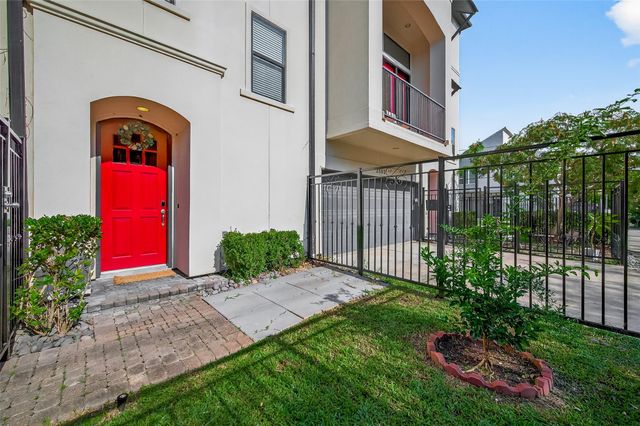2506 Maxroy Street, Houston, TX 77007