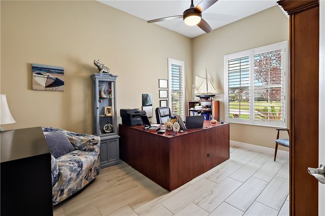 4813 Four Lakes Circle SW, Vero Beach, FL 32968