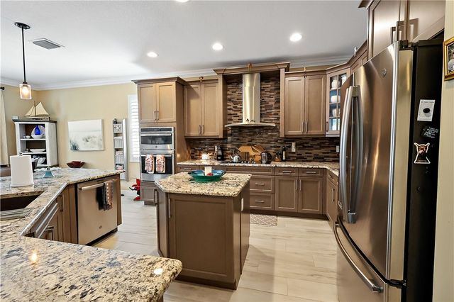 4813 Four Lakes Circle SW, Vero Beach, FL 32968