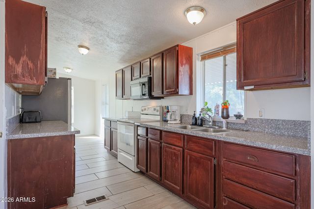 620 S 368TH Drive, Tonopah, AZ 85354