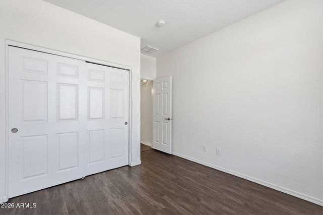 8829 W HILTON Avenue, Tolleson, AZ 85353