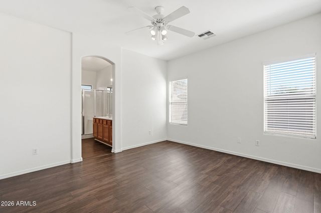 8829 W HILTON Avenue, Tolleson, AZ 85353