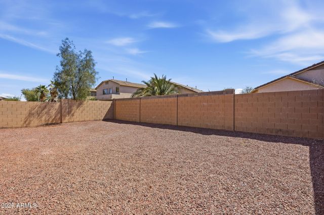 8829 W HILTON Avenue, Tolleson, AZ 85353
