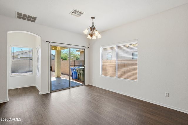 8829 W HILTON Avenue, Tolleson, AZ 85353